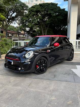 MINI COOPER 2.0 16V TWINPOWER GASOLINA JOHN COOPER WORKS 2P STEPTRONIC